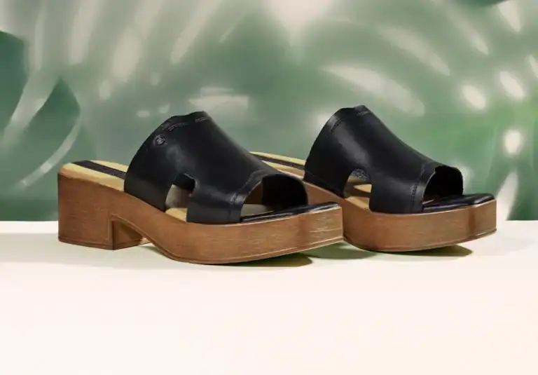 Kožené šľapky a sandále na dovolenku – pohodlie a elegancia v letnom prevedení